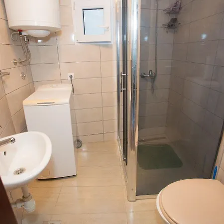 Διαμέρισμα Bozo *